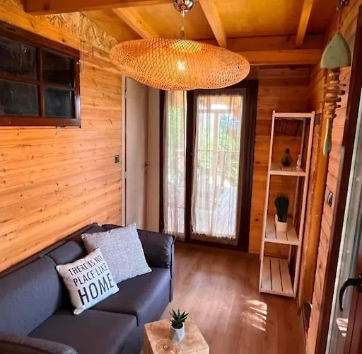 Sani Tree House Feriehus *